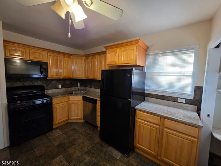 Property Photo:  71 Cedar Avenue 2nd Fl  NJ 07042 
