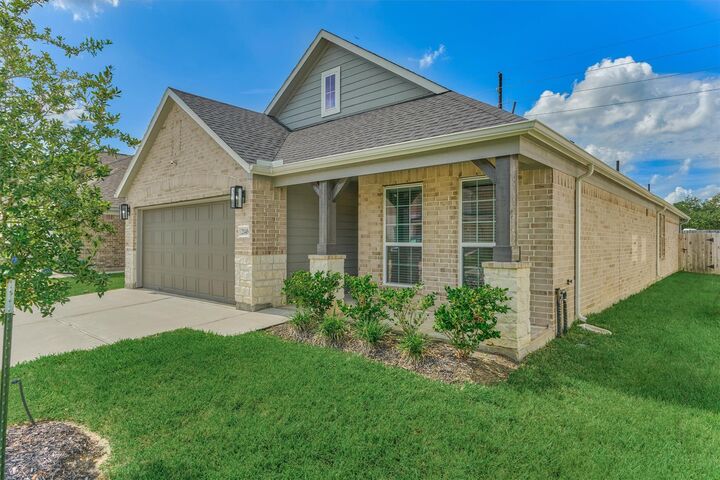 Property Photo: 2146 Reed Cave Lane TX 77386