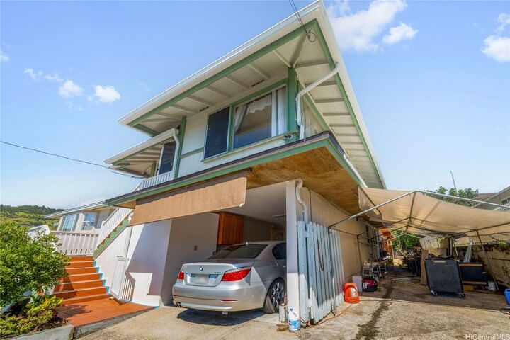 Property Photo:  1596 Perry Street  HI 96819 