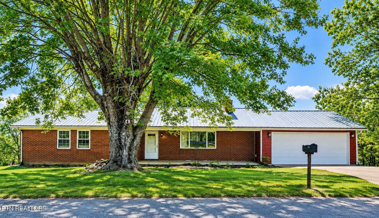 Property Photo:  320 Redbird Circle  TN 37724 