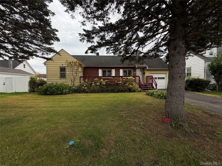 Property Photo: 24 Merilina Avenue NY 12401