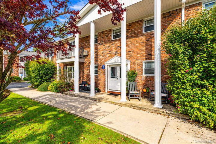Property Photo: 219 Fairharbor Drive 219 NY 11772