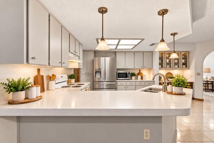Property Photo: 8382 Pinewood Avenue FL 34613