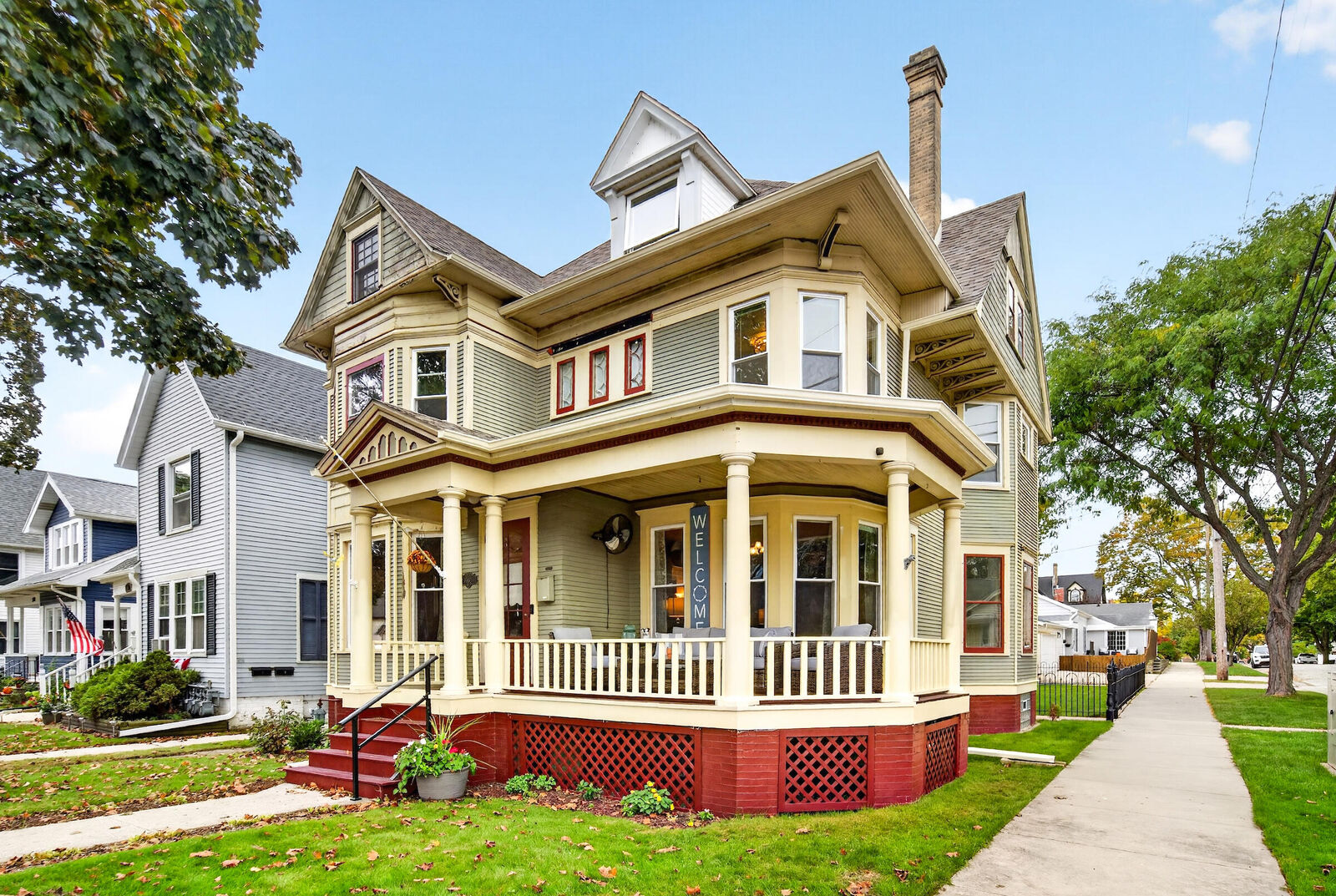 Property Photo: 1502 Wisconsin Ave WI 53403