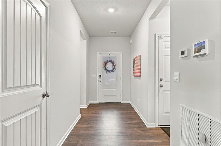 Property Photo: 48 Banks Blvd MS 38611