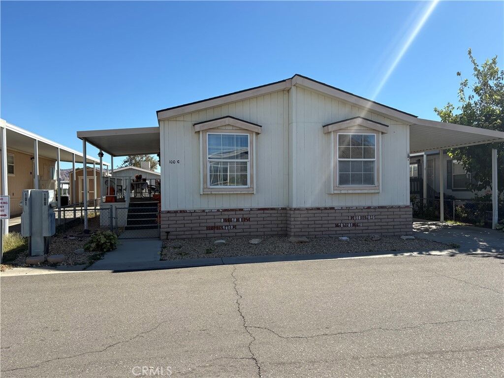 Property Photo:  20843 Waalew Rd 100  CA 92307 