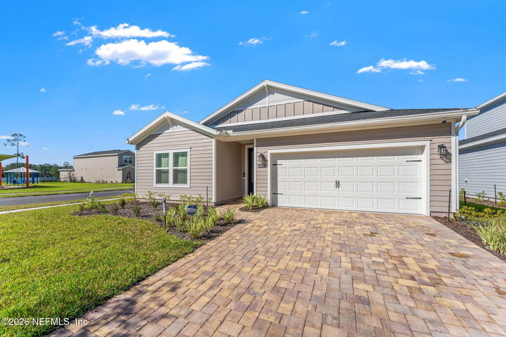 Property Photo: 2474 Morganza Way FL 32043