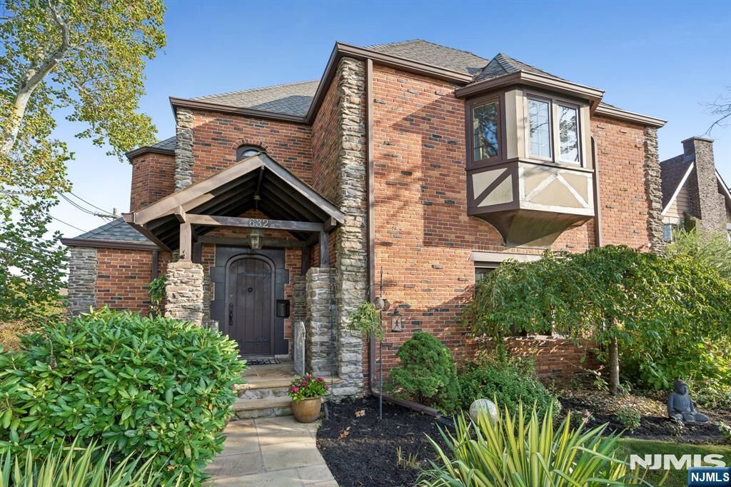 Property Photo: 632 Belgrove Drive NJ 07032