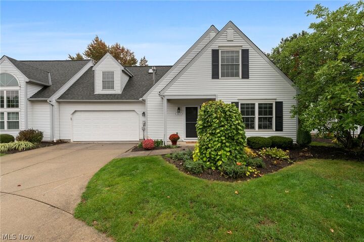 Property Photo: 14635 Settlers Way 159 OH 44149