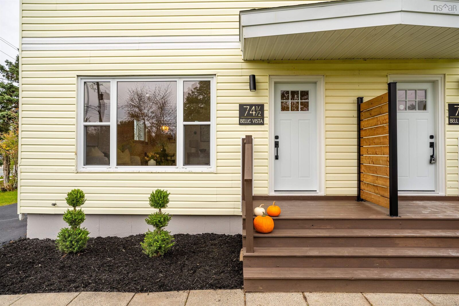 Property Photo:  74 1/2 Belle Vista Drive  NS B2W 2X5 