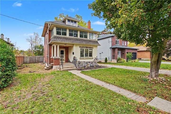 Property Photo:  437 Garden Street  ON N3H 4E1 