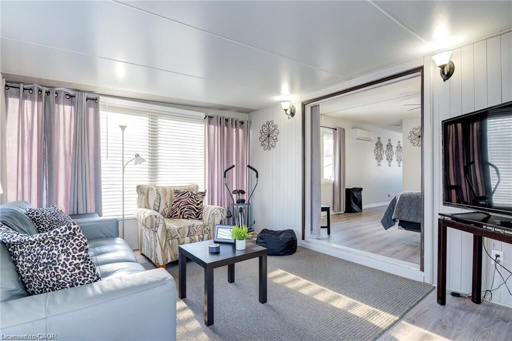 Property Photo:  218 Woodhaven Road 3  ON N2C 1V5 