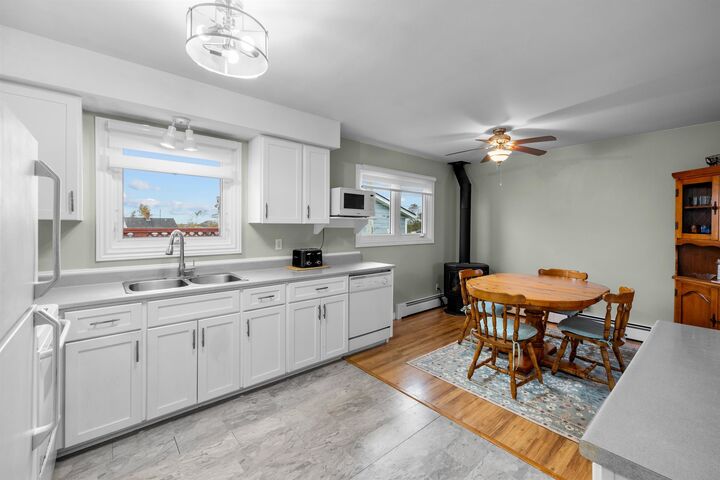 Property Photo:  10 Longworth Street  PE C0A 2B0 