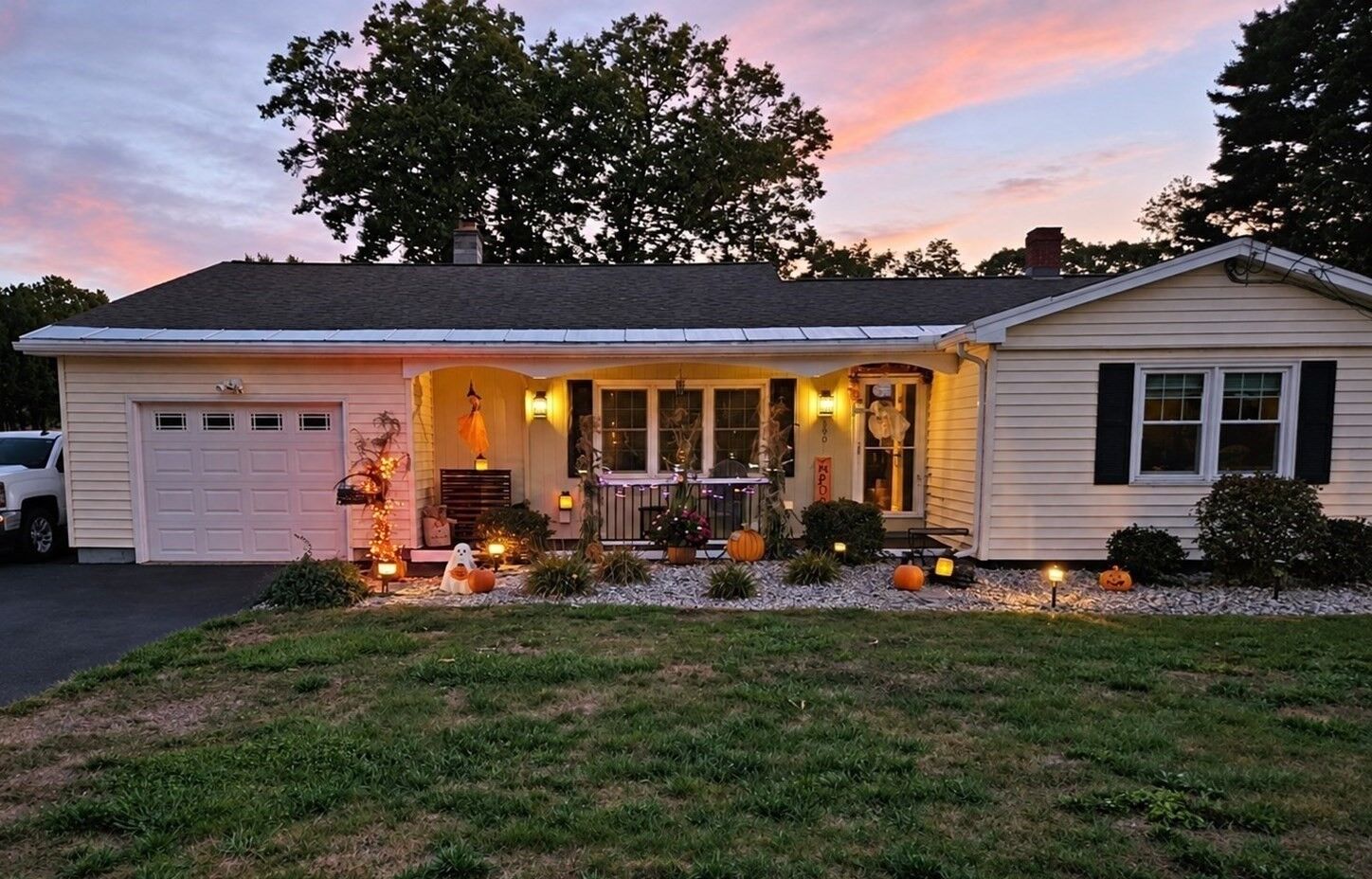 Property Photo:  100 Montague St  MA 01376 