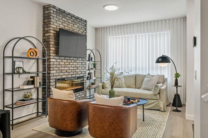 Property Photo:  21522 Sheriff King Street SW  AB T2X 6R8 