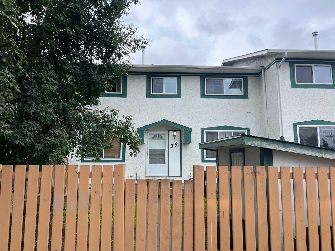 Property Photo:  110 Tamarack Avenue 33  AB T7V 1C5 
