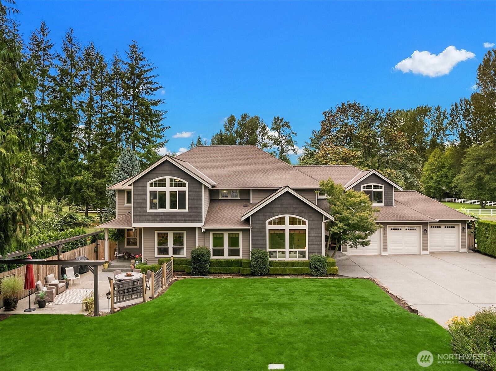Property Photo:  14738  Bear Creek Road NE  WA 98077 