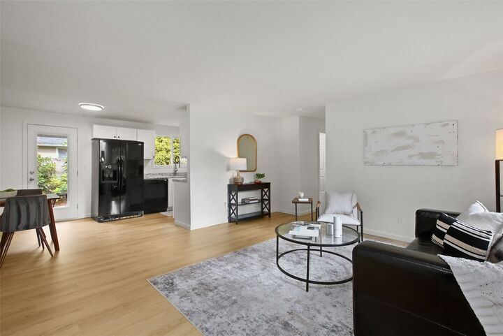 Property Photo:  44318 SE 146th Street  WA 98045 