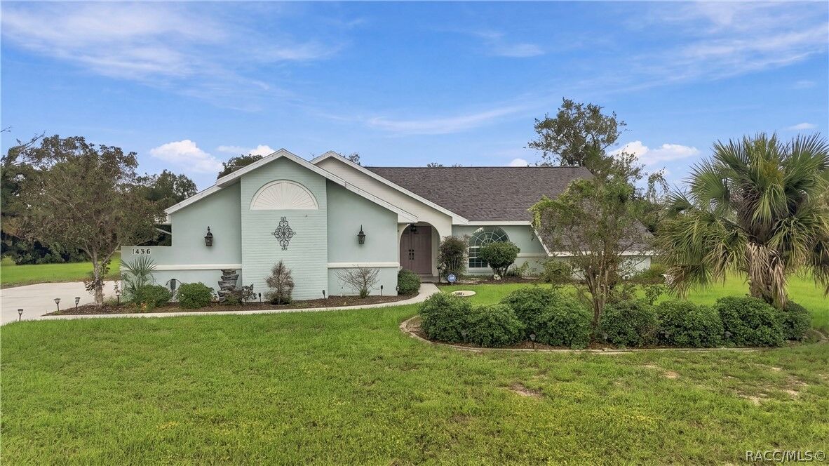 Property Photo:  1436 N Cherry Pop Drive  FL 34442 