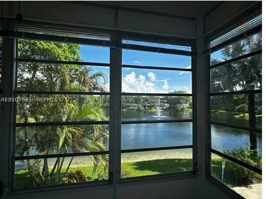 Property Photo: 5003 NW 35th St 506 FL 33319