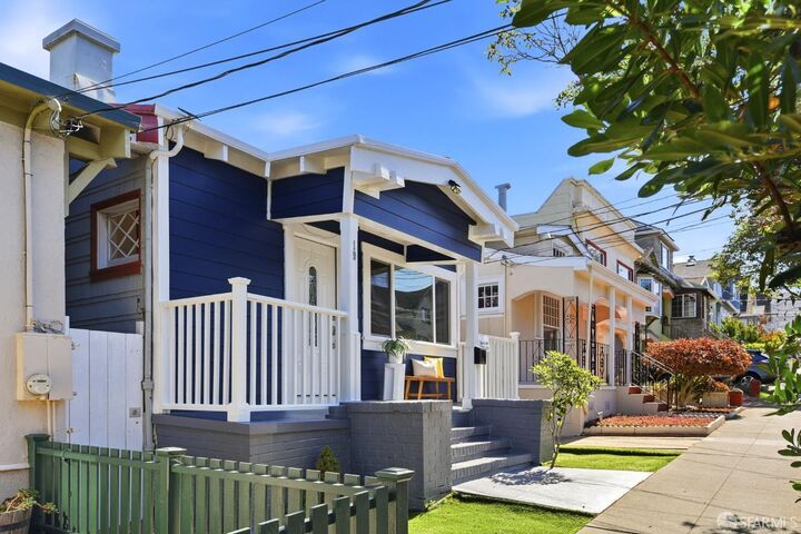 Property Photo:  19 Curtis Street  CA 94112 