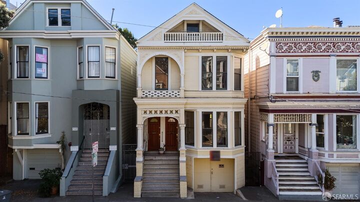 Property Photo:  759-761 Cole Street  CA 94117 