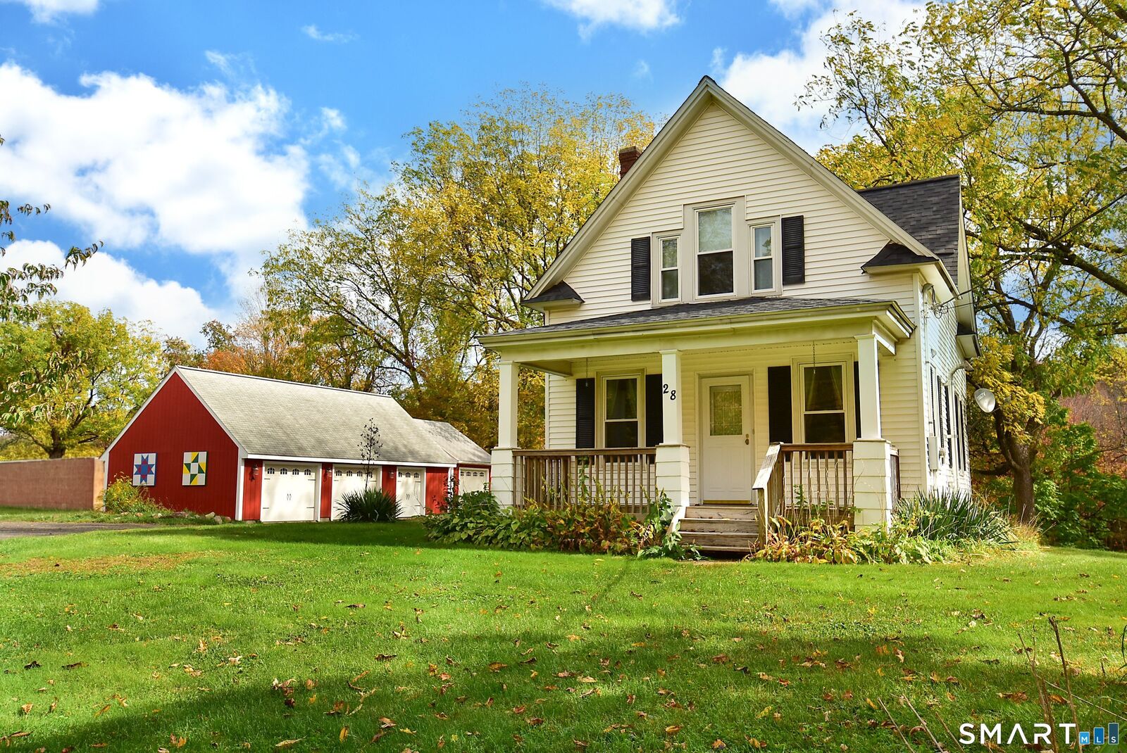 Property Photo:  28 Duncaster Road  CT 06002 