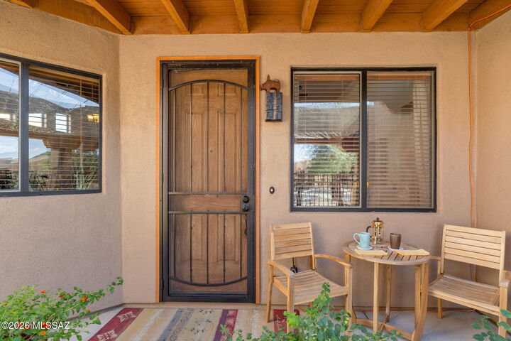 Property Photo:  8148 N Night Pony Drive  AZ 85743 
