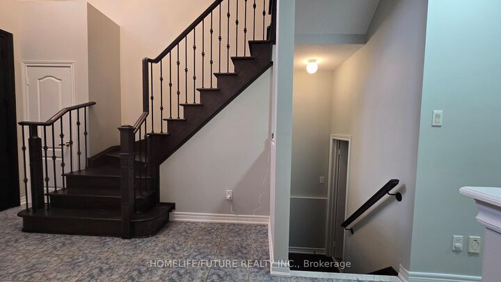 Property Photo:  16 Steppingstone Trail  ON M1X 2B4 