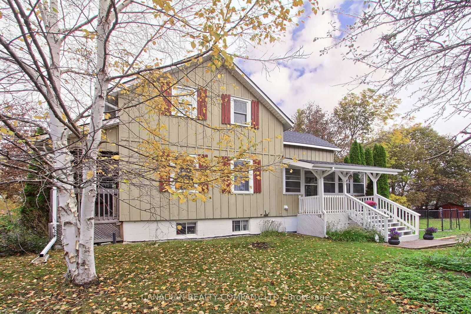 Property Photo:  59 Johnston Street  ON L0E 1N0 