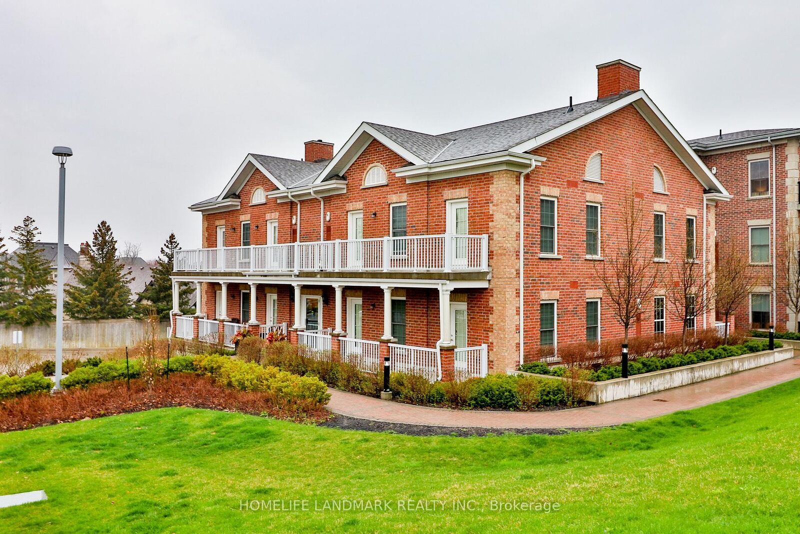 Property Photo: 10360 Islington Avenue 211 ON L0J 1C0