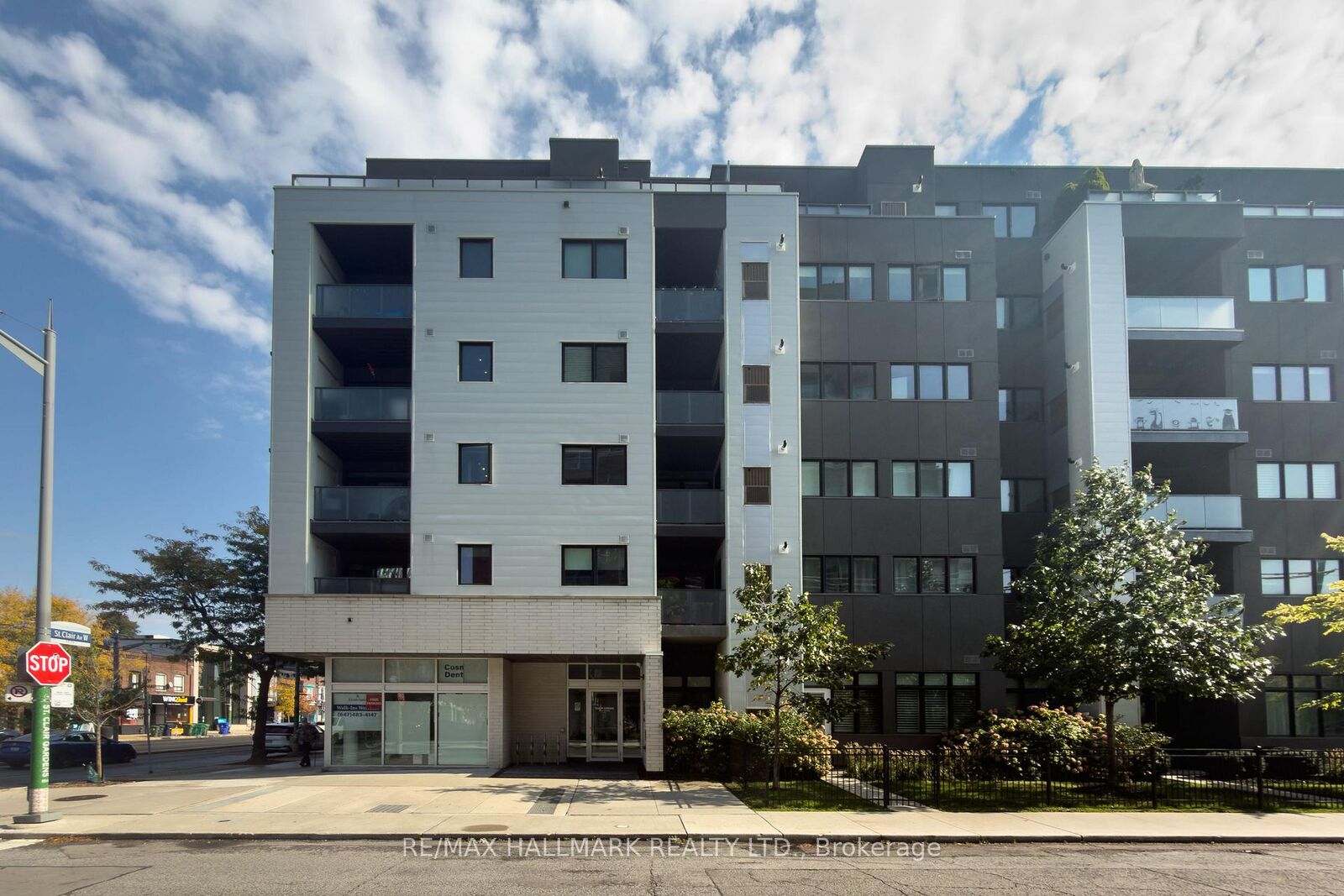Property Photo:  385 Osler Street N 406  ON M6N 0B2 