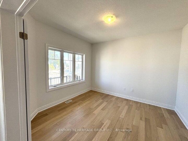 Property Photo:  130 Beacon Drive  ON N0H 2P0 