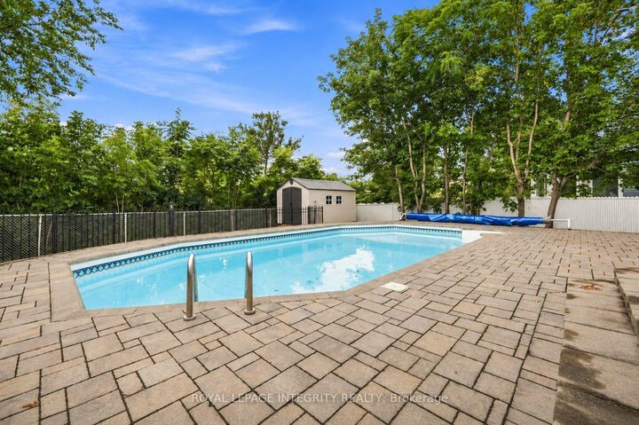 Property Photo:  675 Potvin Avenue  ON K4K 1H2 