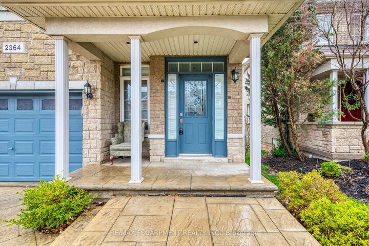Property Photo:  2364 Hilda Drive  ON L6H 7M9 