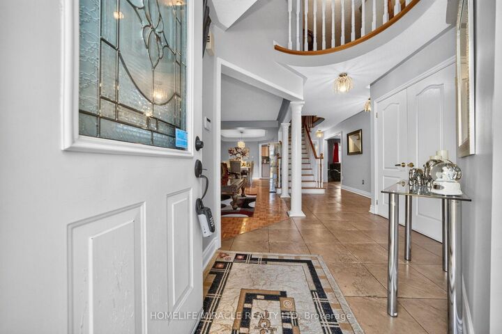 Property Photo:  13 Dovaston Gate  ON L7E 2K3 
