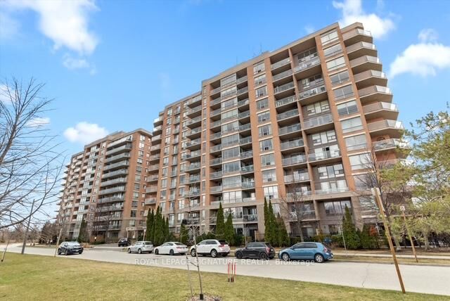 Property Photo:  1150 Parkwest Place 207  ON L5E 3K4 