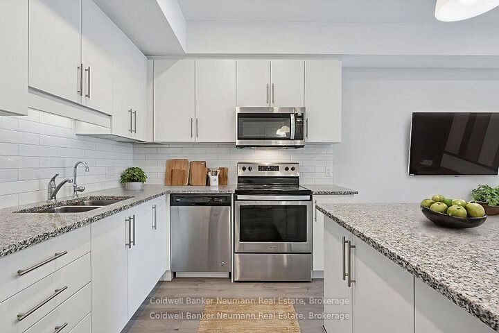 Property Photo:  333 Gosling Gardens 103  ON N1L 0K4 