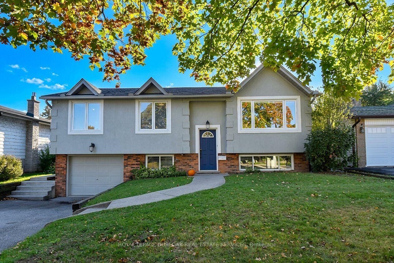 Property Photo:  699 Castleguard Crescent  ON L7N 2W7 