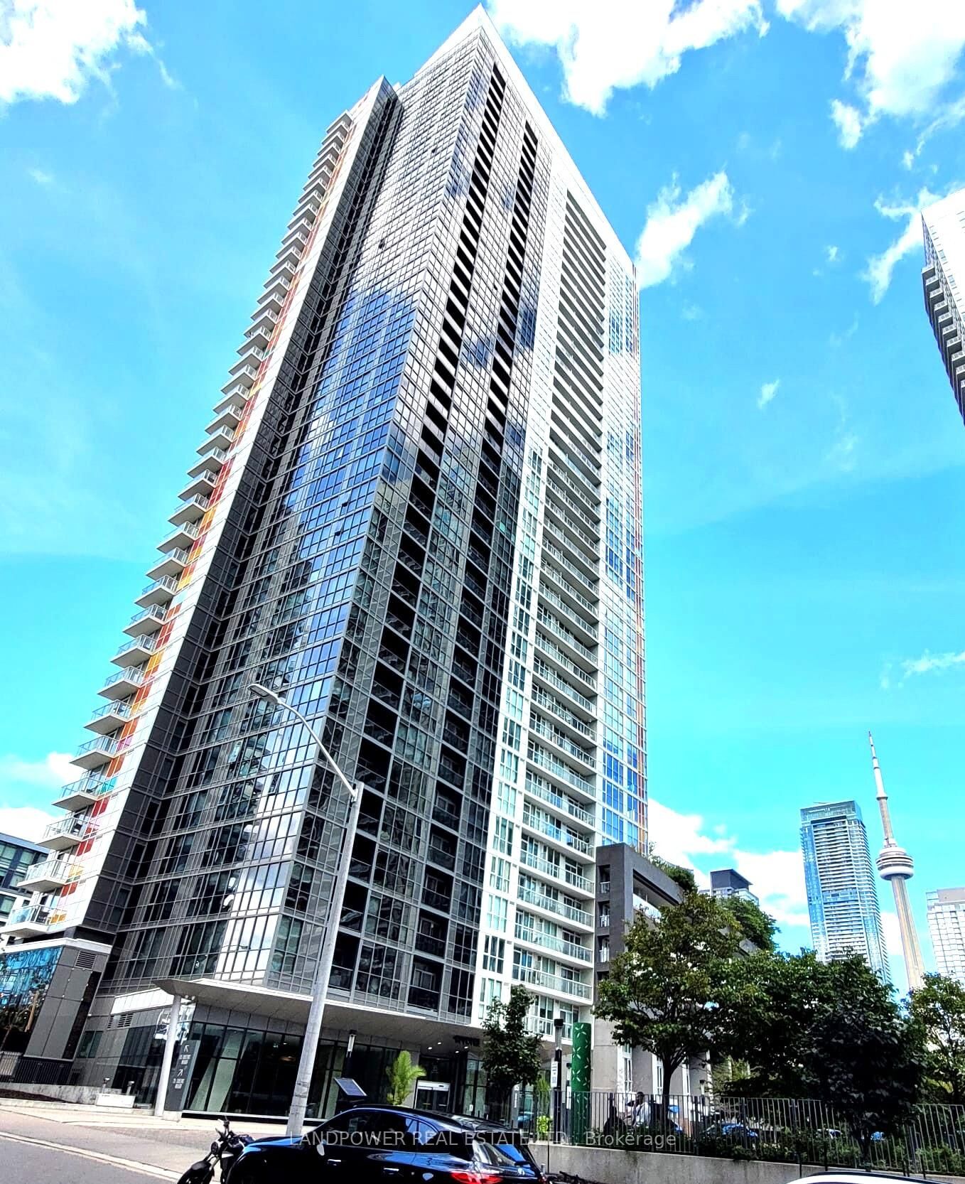 Property Photo:  85 Queens Wharf Road 4502  ON M5V 0J9 