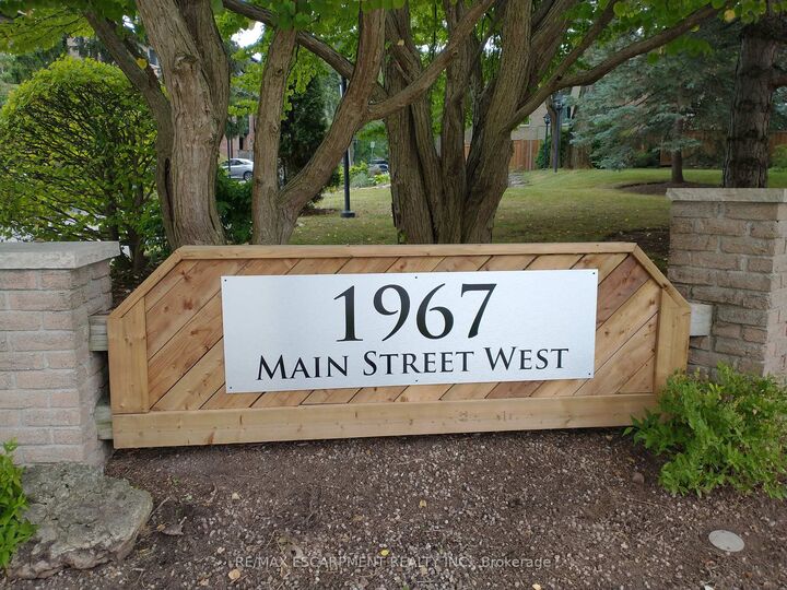 Property Photo:  1967 Main Street W 7  ON L8S 4P4 