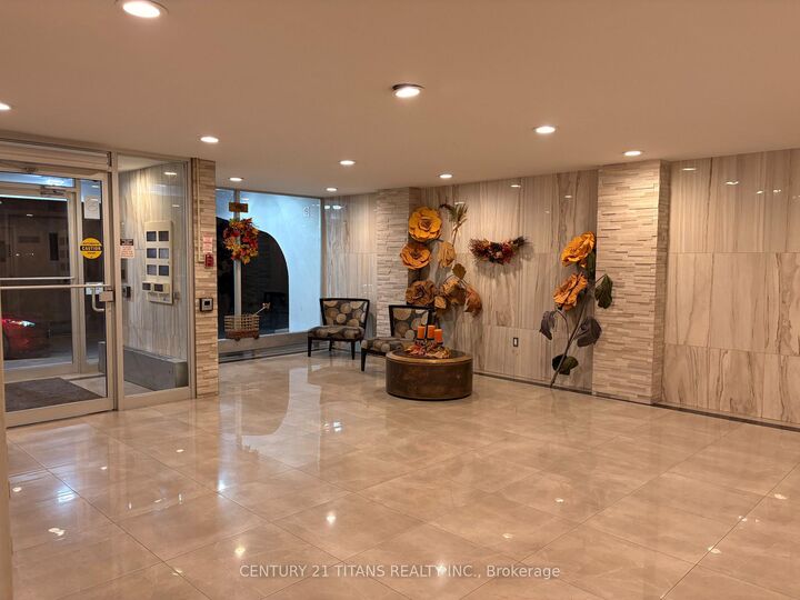 Property Photo:  270 Palmdale Drive 510  ON M1T 3N8 
