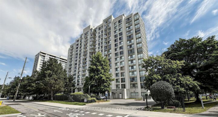 Property Photo:  2901 Kipling Avenue N 1109  ON M9V 5E5 