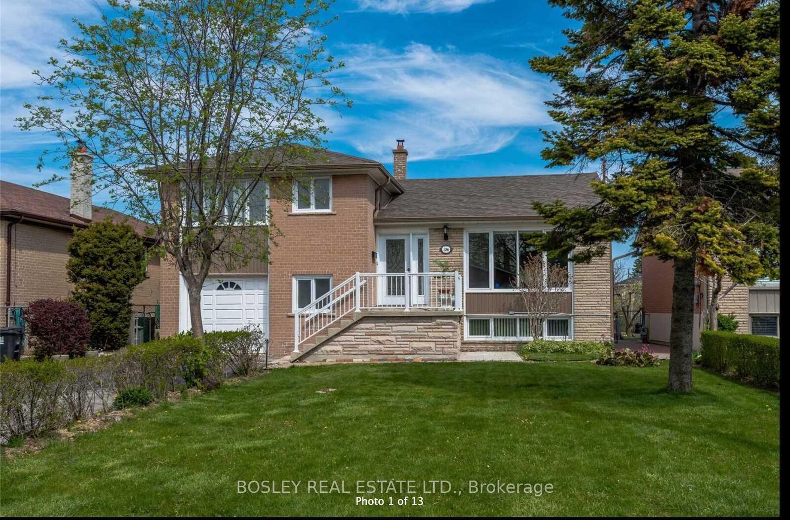 Property Photo:  286 Searle Avenue  ON M3H 4C4 