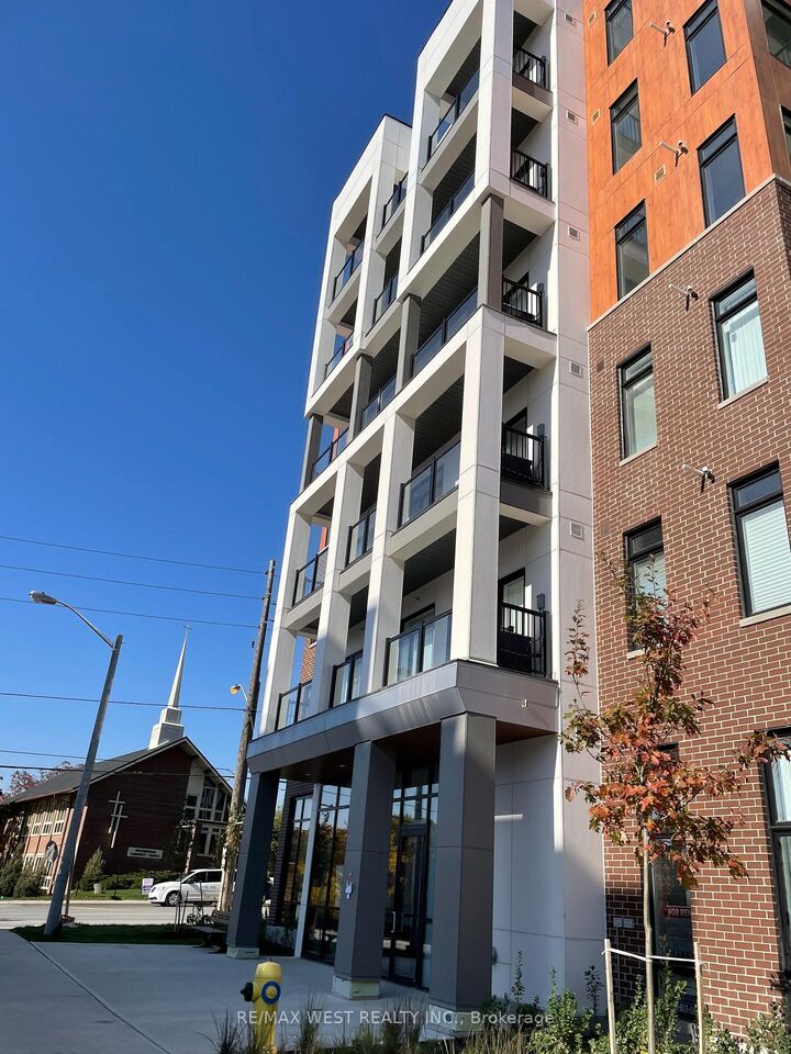 Property Photo:  160 Canon Jackson Drive 405  ON M6M 0B6 