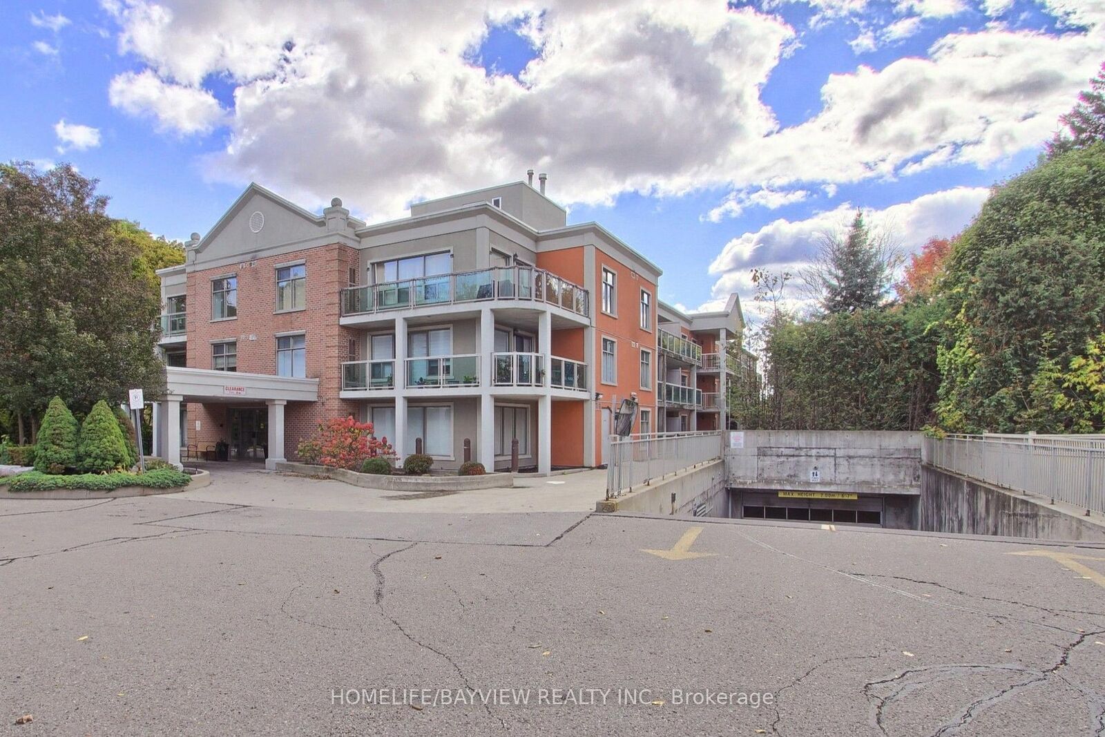 Property Photo: 245 Pine Grove Road 110 ON L4L 2H7