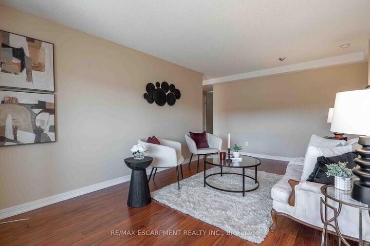 Property Photo:  606 Village Green Boulevard 6  ON L8G 5B7 