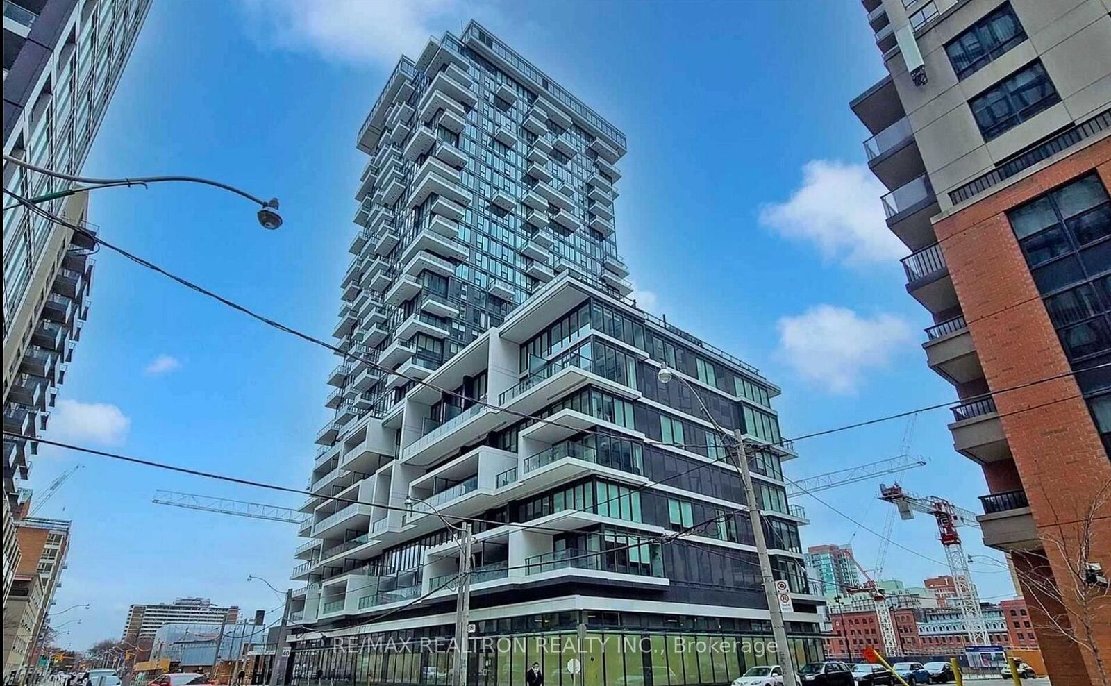Property Photo:  77 Shuter Street Ph07  ON M5B 0B8 
