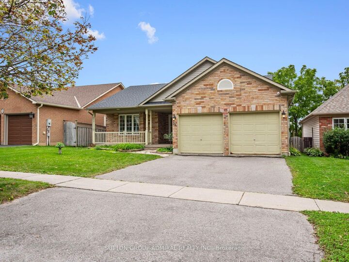 Property Photo:  28 Harwood Drive  ON L4N 7B9 