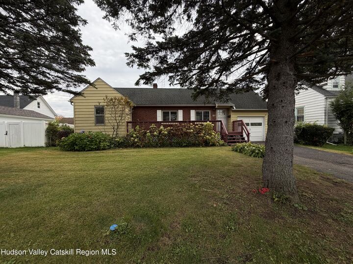 Property Photo:  24 Merilina  NY 12401 